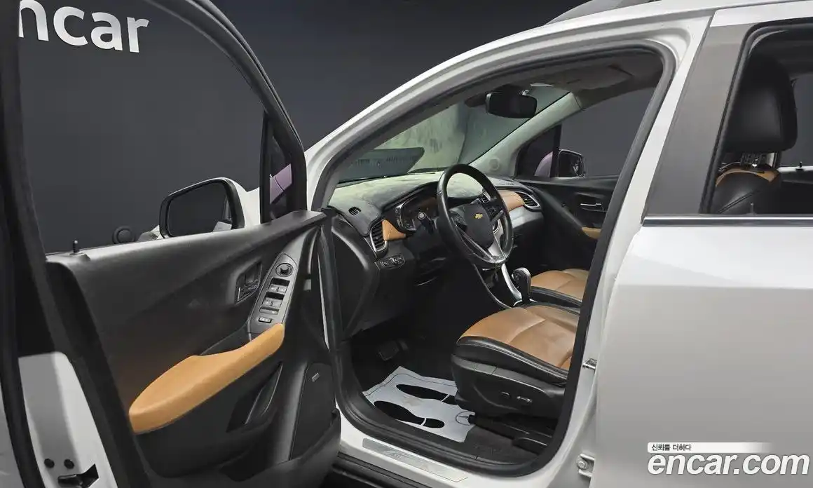 Chevrolet Trax 2017 1.6 Автомат в Москве № 448678, фото 10