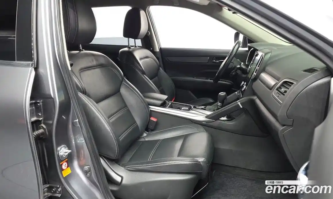 Renault QM6 2019 2.0 Автомат в Москве № 455876, фото 11