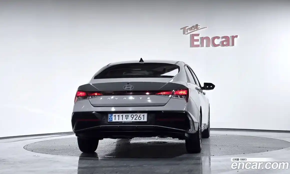 Hyundai Avante 2024 1.6 Автомат в Москве № 458662, фото 3