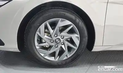 Hyundai Avante 2024 1.6 Автомат в Москве № 458662, миниатюра 4