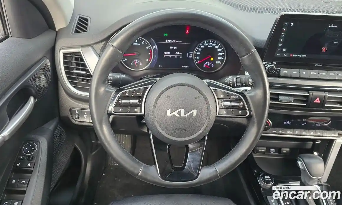 Kia Seltos 2023 1.6 Автомат в Москве № 461821, фото 13