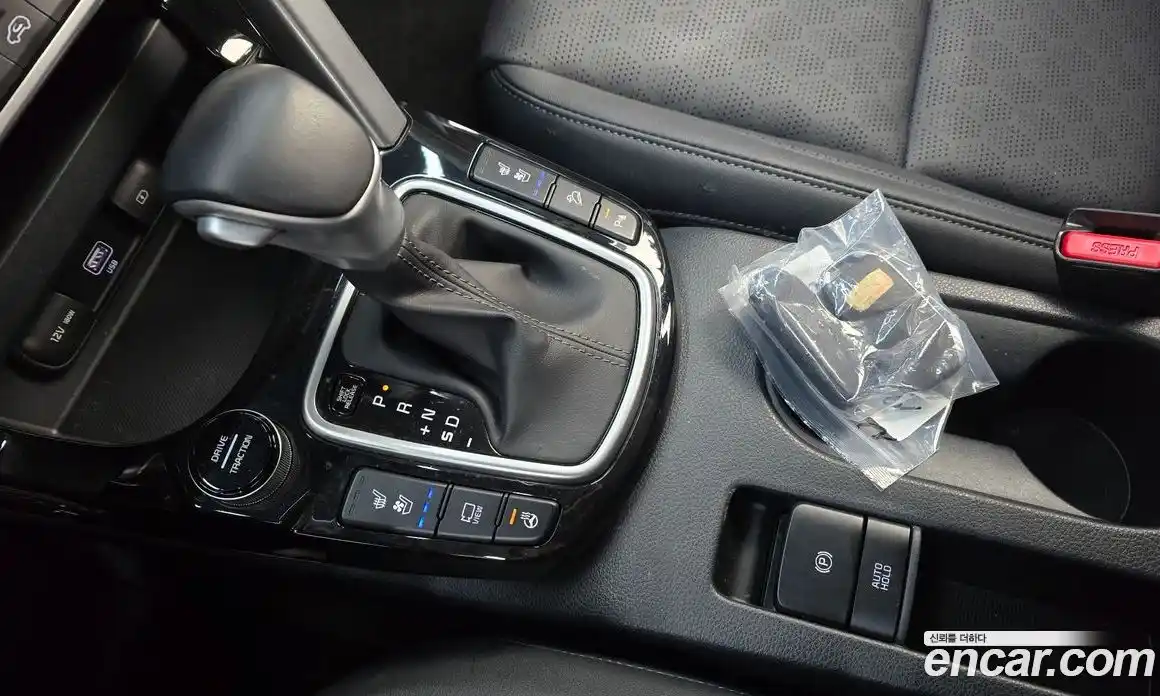 Kia Seltos 2023 1.6 Автомат в Москве № 461821, фото 9