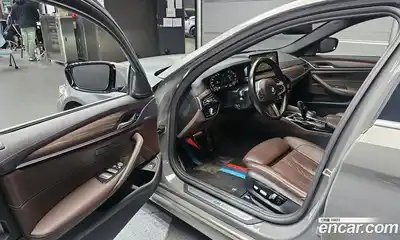 BMW 5-Series 2021 2.0 Автомат в Москве № 464694, миниатюра 10