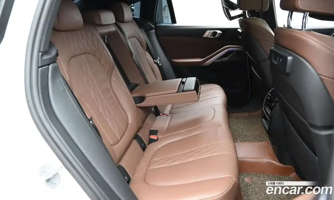 BMW X6 2022 3.0 Автомат в Москве № 465353, фото 12