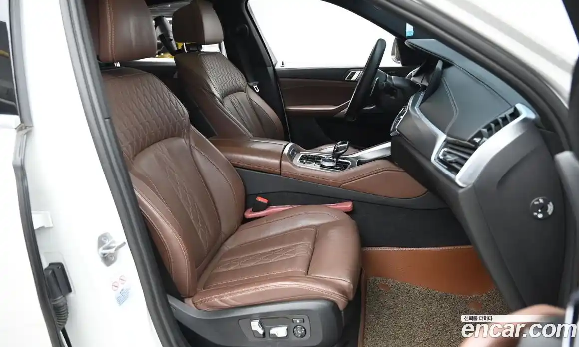 BMW X6 2022 3.0 Автомат в Москве № 465353, фото 10