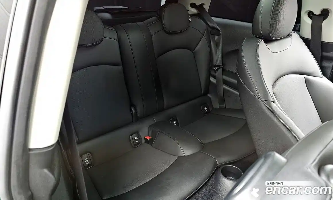 Mini Cooper 2023 1.5 Автомат в Москве № 471842, фото 12