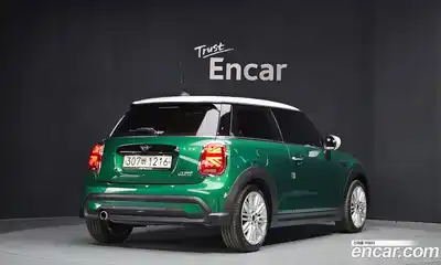 Mini Cooper 2023 1.5 Автомат в Москве № 471842, миниатюра 2