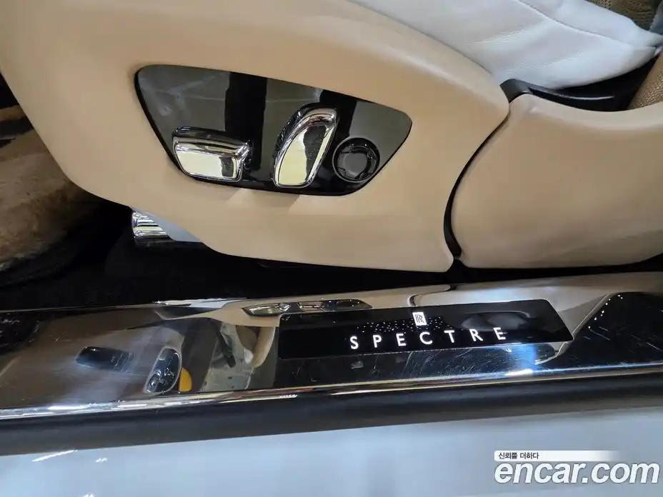 Rolls-Royce Spectre 2024 0.3 Автомат в Москве № 474870, фото 14