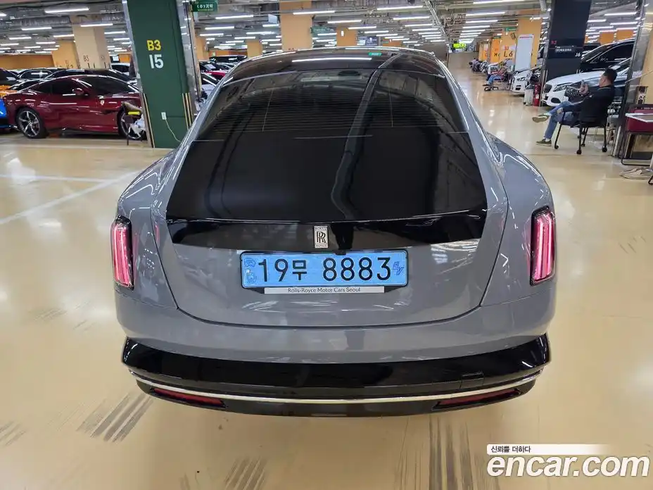 Rolls-Royce Spectre 2024 0.3 Автомат в Москве № 474870, фото 4