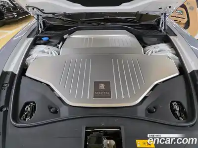 Rolls-Royce Spectre 2024 0.3 Автомат в Москве № 474870, миниатюра 6