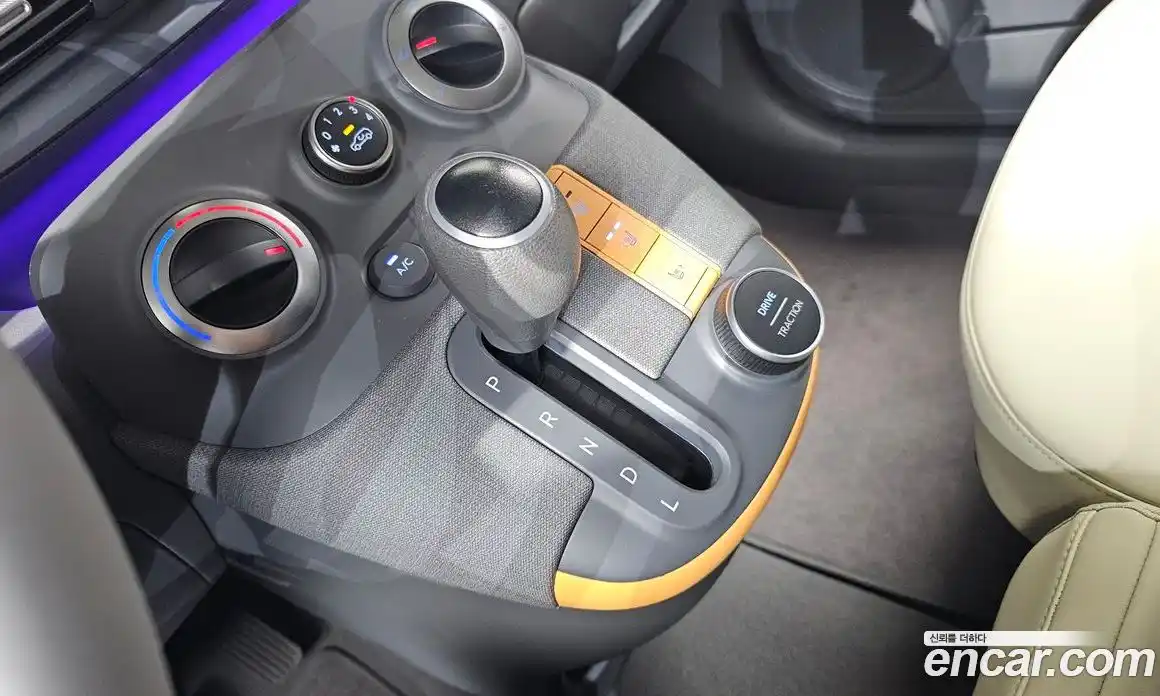 Hyundai Casper 2023 1.0 Автомат в Москве № 47614, фото 16