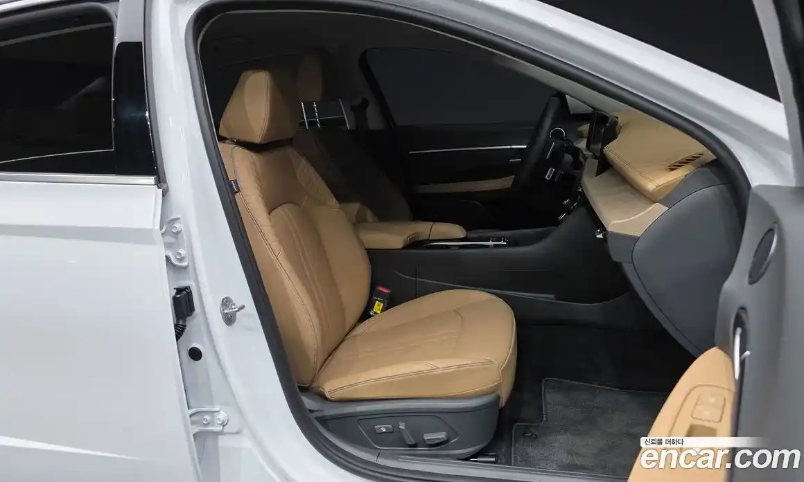 Hyundai Sonata 2025 1.6 Автомат в Москве № 47674, фото 11