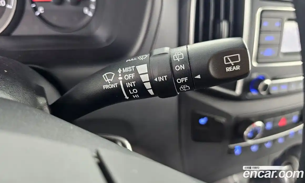 Hyundai Starex 2016 2.5 Автомат в Москве № 48735, фото 20