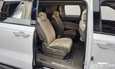 Kia Canival 2023 3.5 Автомат в Москве № 52571, миниатюра 12