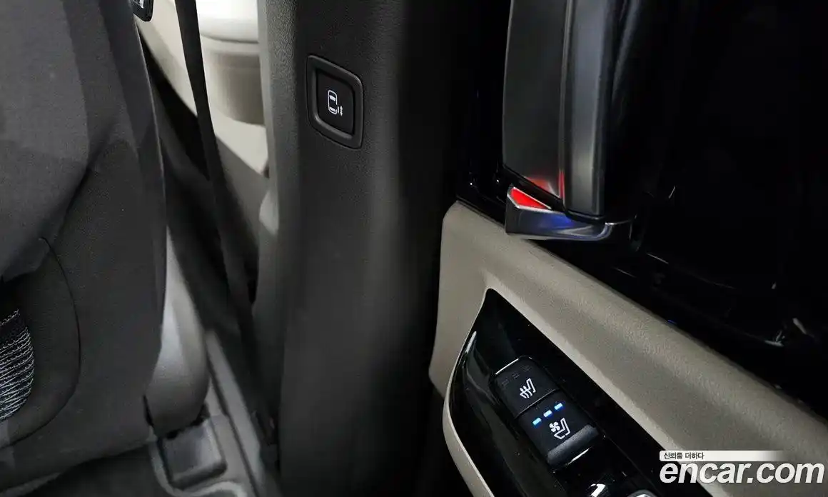 Kia Canival 2023 3.5 Автомат в Москве № 52571, фото 20