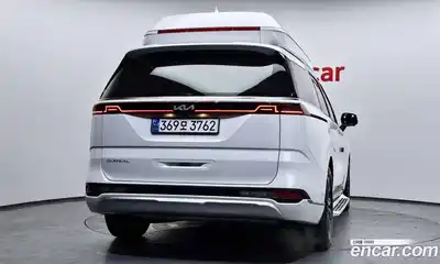 Kia Canival 2023 3.5 Автомат в Москве № 52571, миниатюра 6