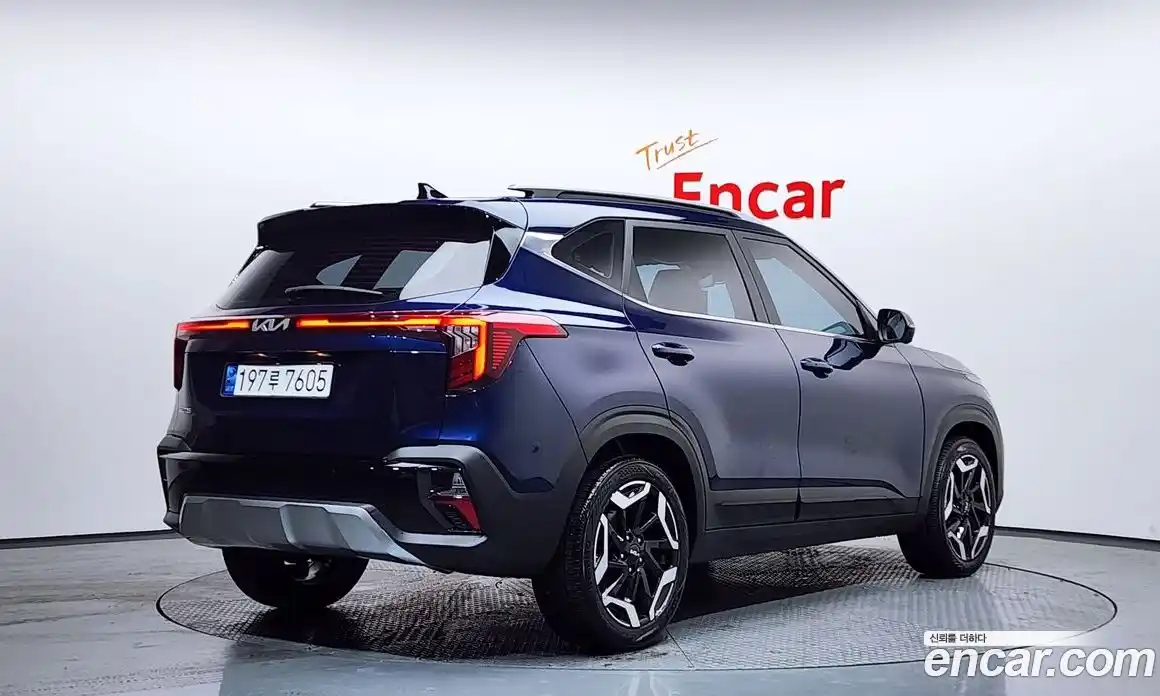 Kia Seltos 2023 1.6 Автомат в Москве № 53883, фото 13