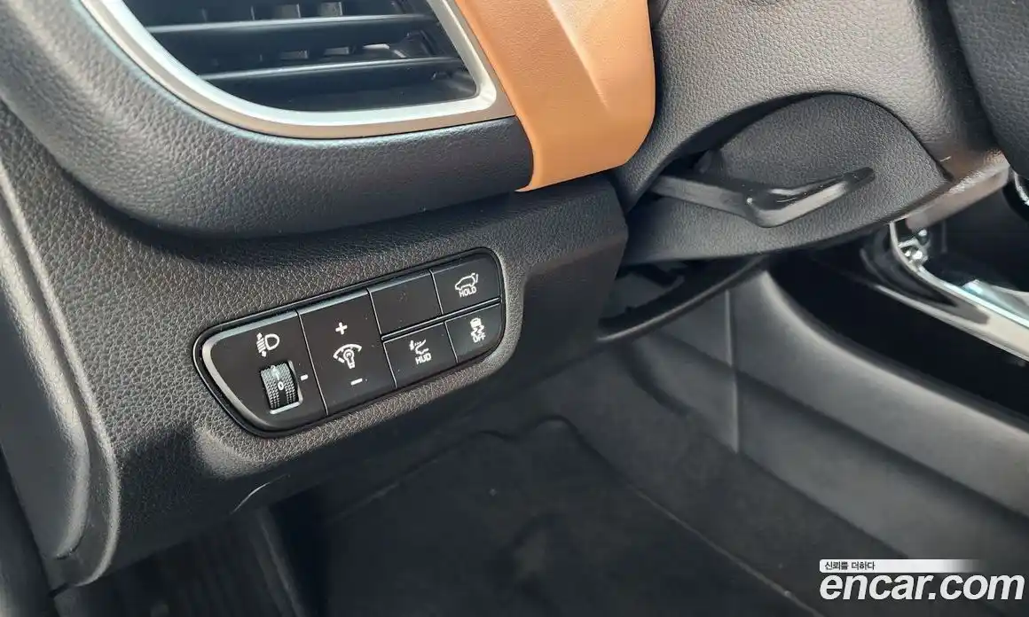 Kia Seltos 2023 1.6 Автомат в Москве № 53883, фото 9