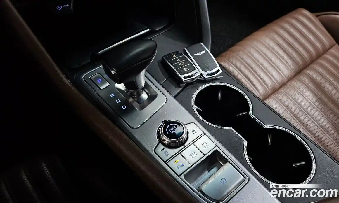 Genesis G70 2018 2.0 Автомат в Москве № 56521, фото 1