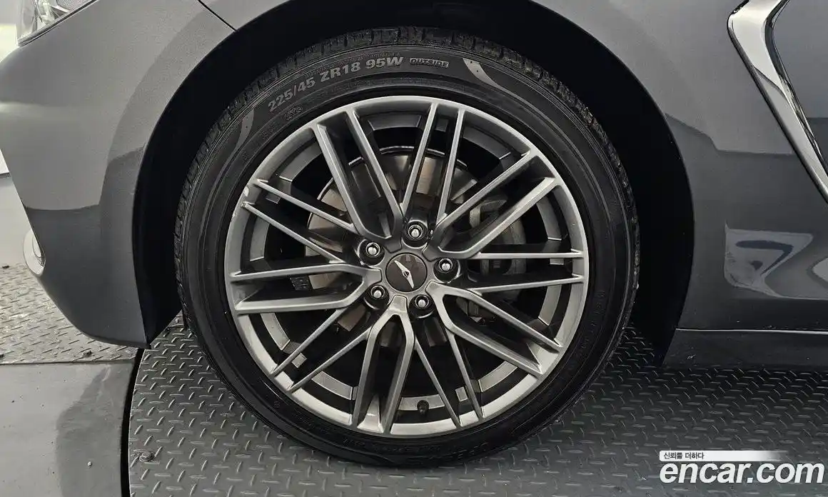 Genesis G70 2018 2.0 Автомат в Москве № 56521, фото 18