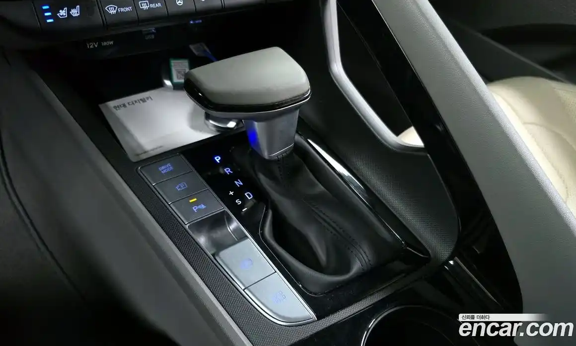 Hyundai Avante 2023 1.6 Автомат в Москве № 5722, фото 9