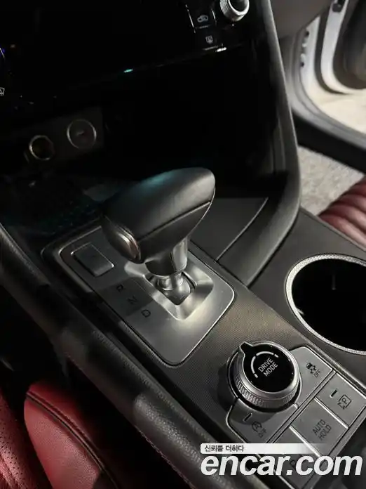 Genesis G70 2024 2.5 Автомат в Москве № 58339, фото 14