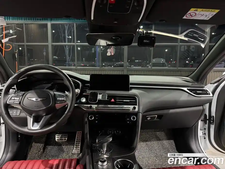 Genesis G70 2024 2.5 Автомат в Москве № 58339, фото 19