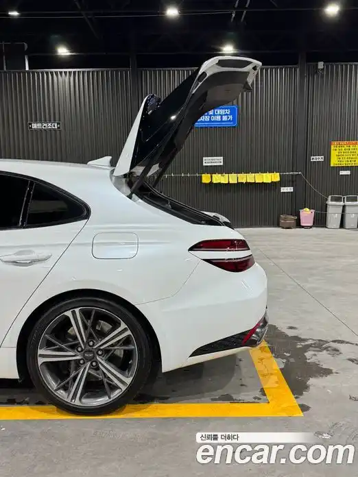 Genesis G70 2024 2.5 Автомат в Москве № 58339, фото 4