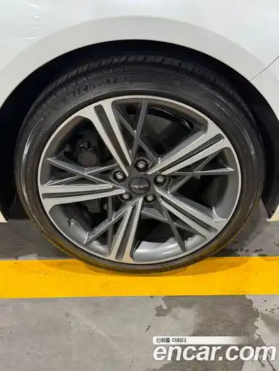 Genesis G70 2024 2.5 Автомат в Москве № 58339, миниатюра 5