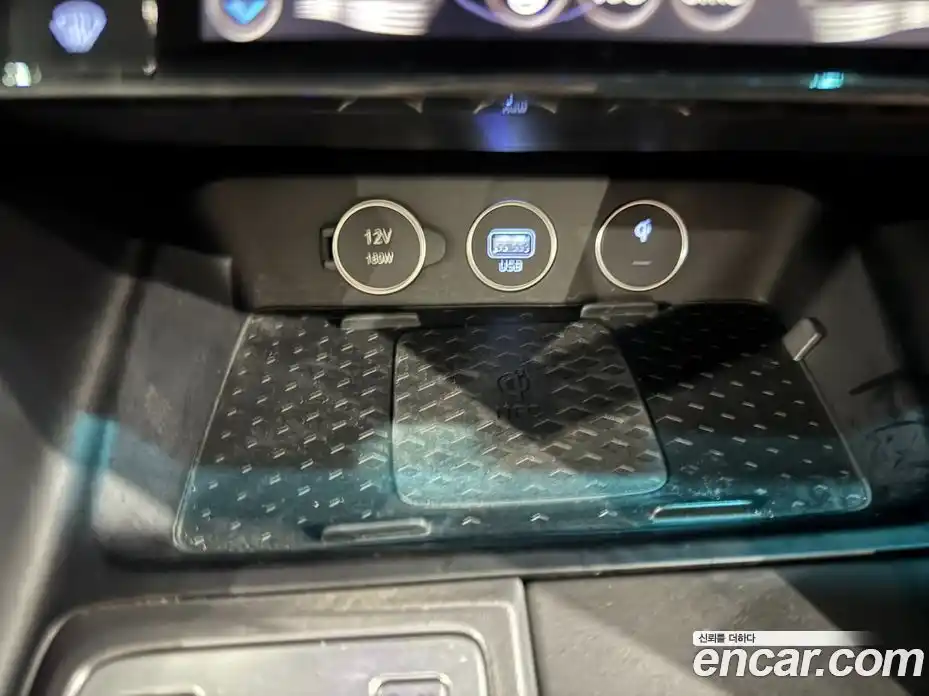 Genesis G70 2024 2.5 Автомат в Москве № 58339, фото 8