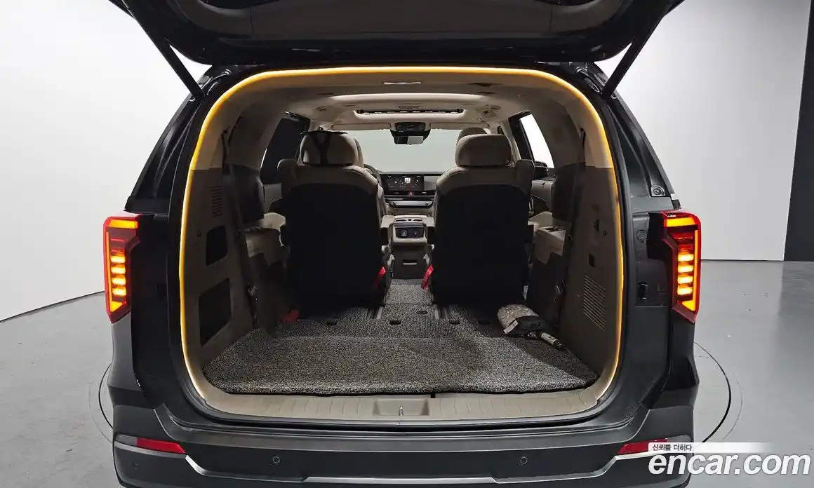 Kia Canival 2025 2.2 Автомат в Москве № 96843, фото 5