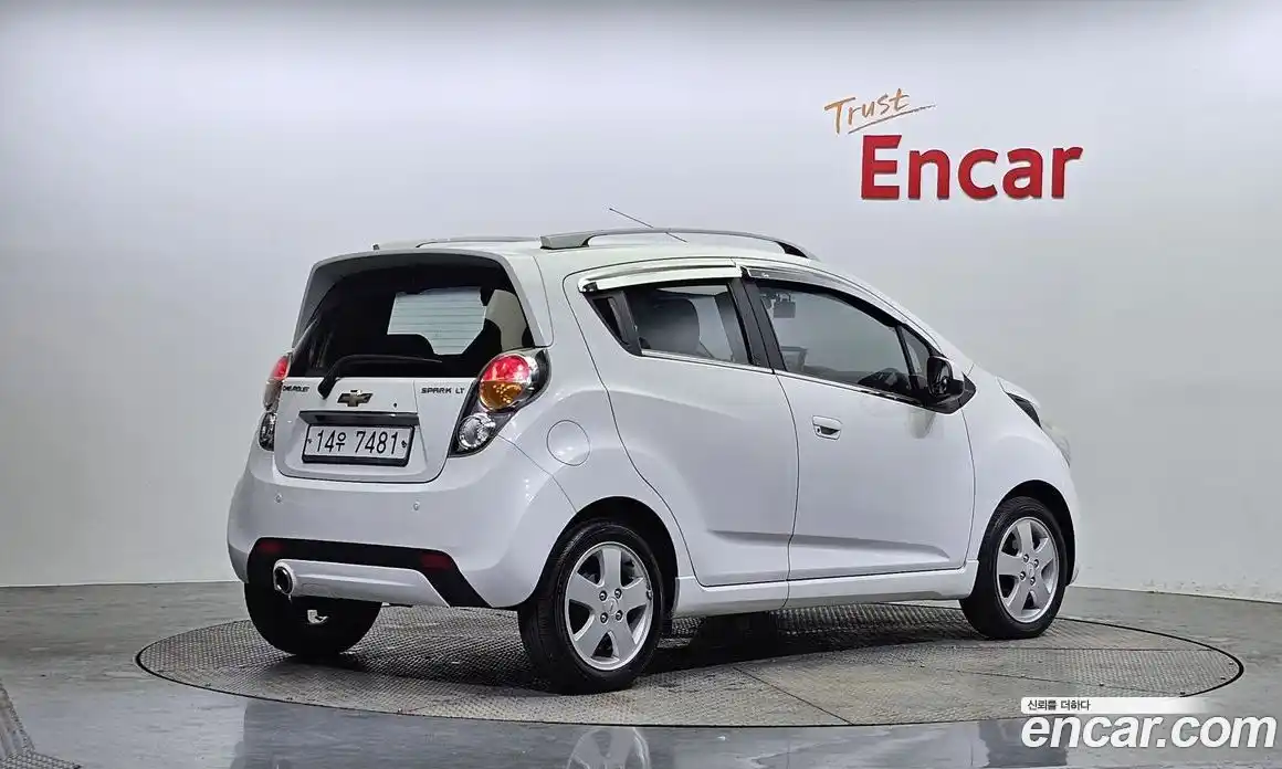 Chevrolet Spark 2012 1.0 Автомат в Москве № 99775, фото 13