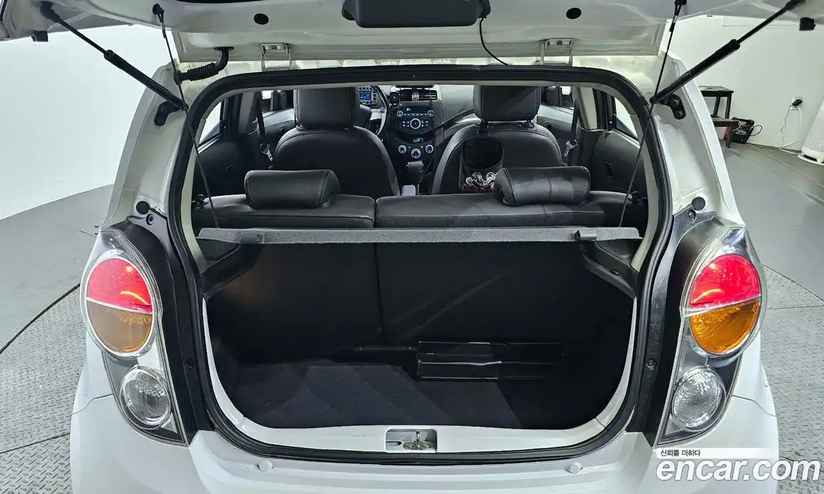 Chevrolet Spark 2012 1.0 Автомат в Москве № 99775, фото 16