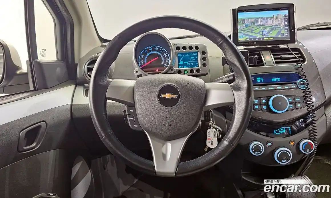 Chevrolet Spark 2012 1.0 Автомат в Москве № 99775, фото 6