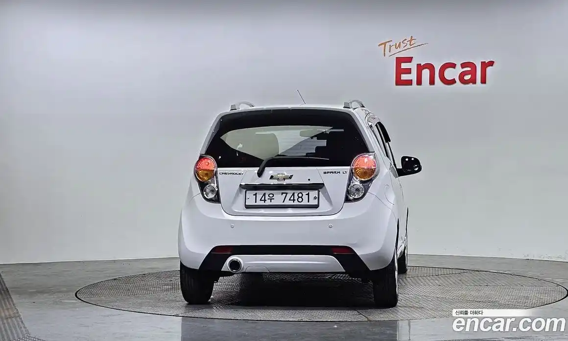 Chevrolet Spark 2012 1.0 Автомат в Москве № 99775, фото 7