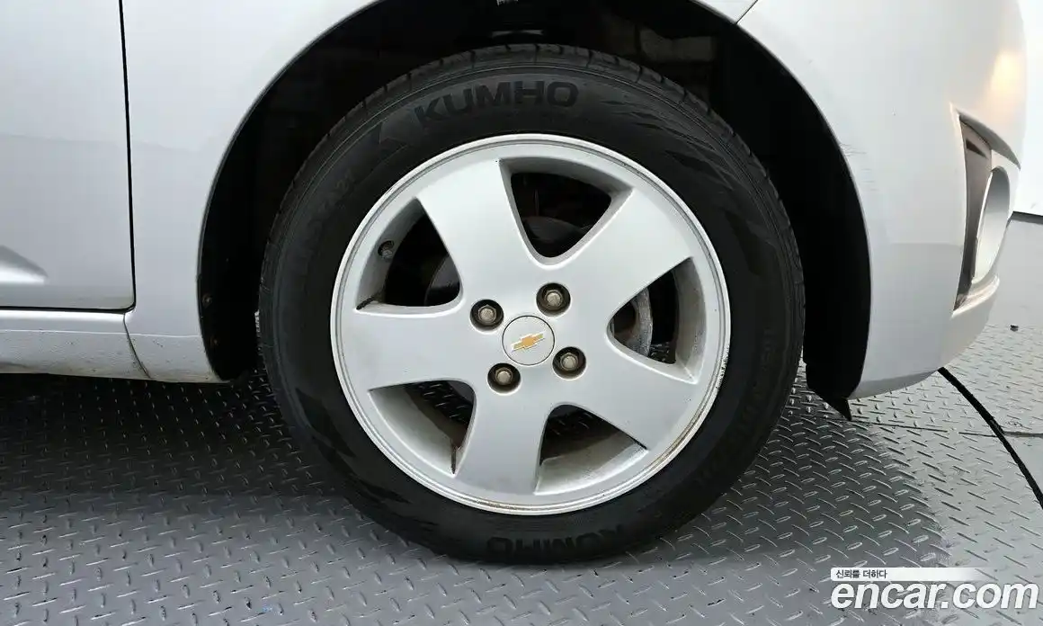 Chevrolet Spark 2012 1.0 Автомат в Москве № 105726, фото 17