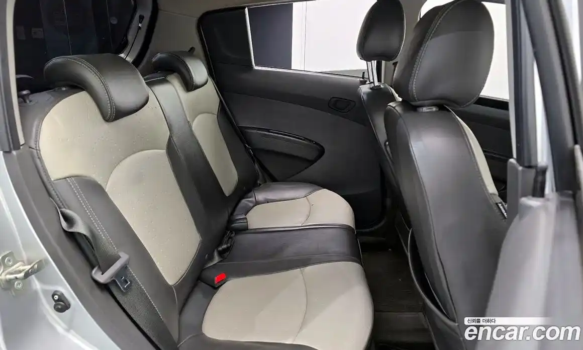 Chevrolet Spark 2012 1.0 Автомат в Москве № 105726, фото 20