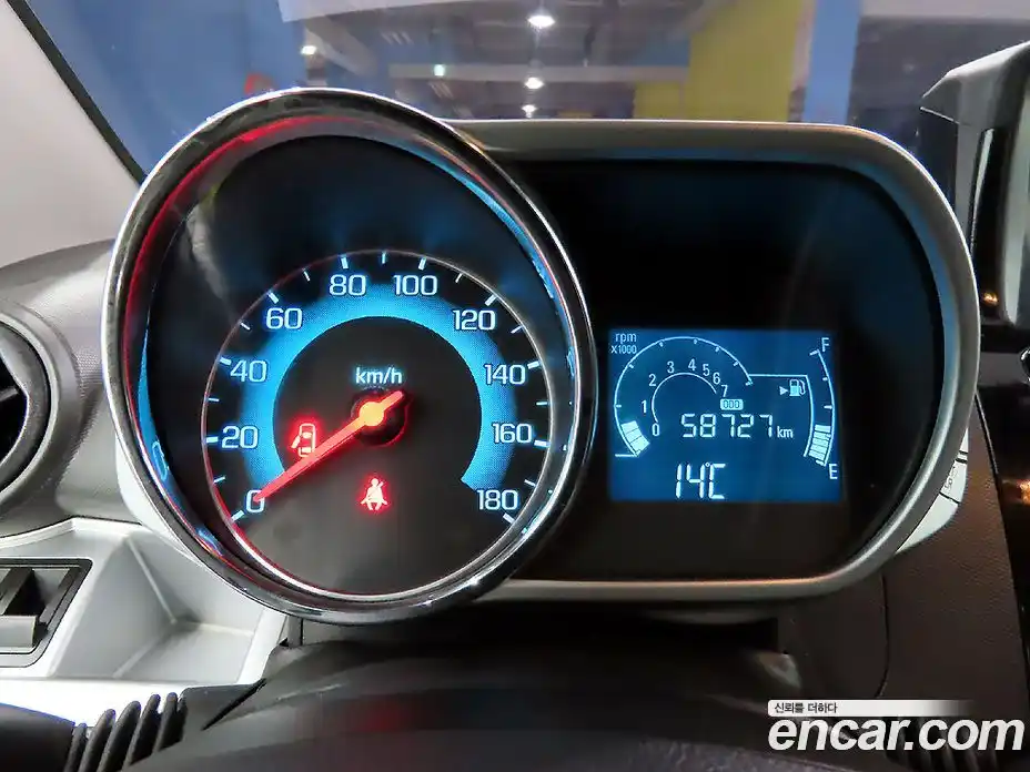 Chevrolet Spark 2014 1.0 Автомат в Москве № 105834, фото 11