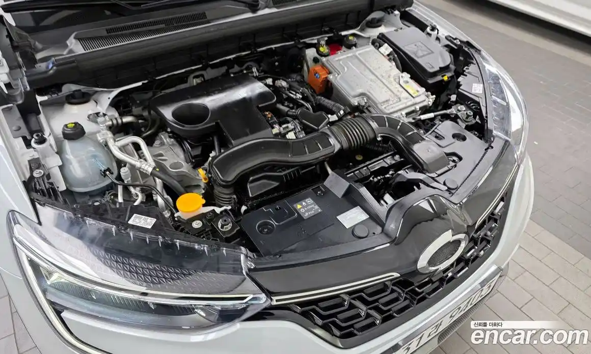 Renault XM3 2024 1.6 Автомат в Москве № 106989, фото 6