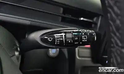 Hyundai Staria 2025 3.5 Автомат в Москве № 107910, миниатюра 2