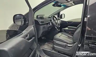 Hyundai Staria 2025 3.5 Автомат в Москве № 107910, миниатюра 8