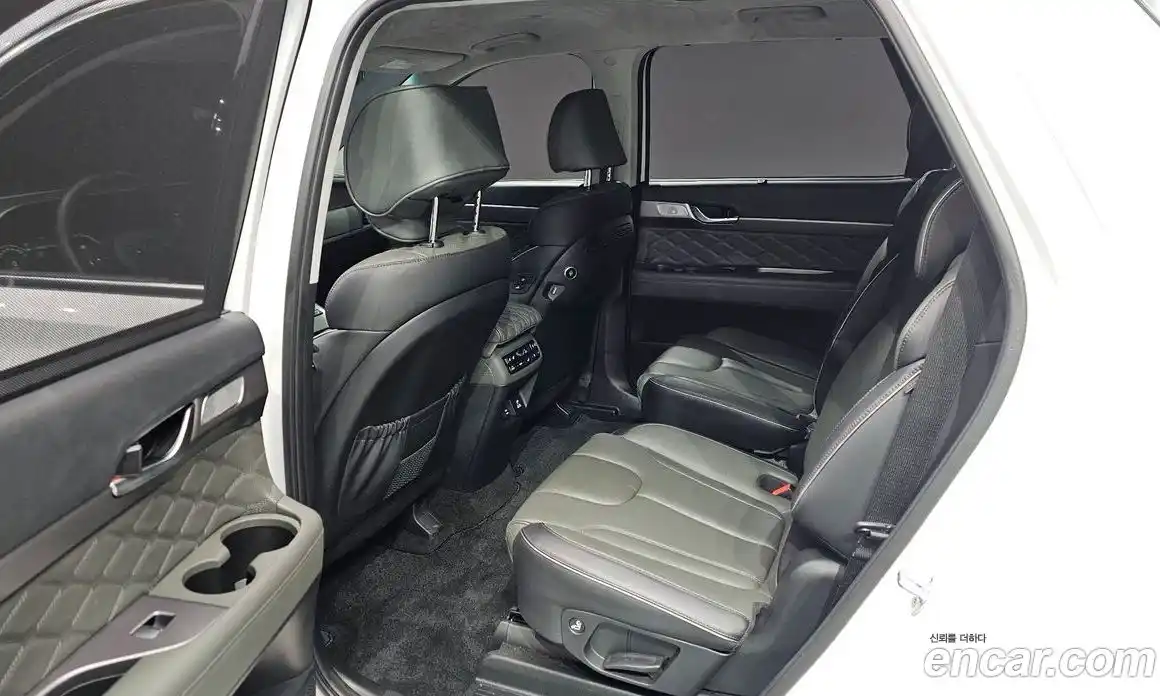 Hyundai Palisade 2022 3.8 Автомат в Москве № 108624, фото 12