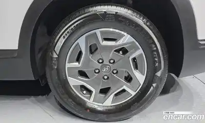 Hyundai Santa Fe 2022 1.6 Автомат в Москве № 109088, миниатюра 2