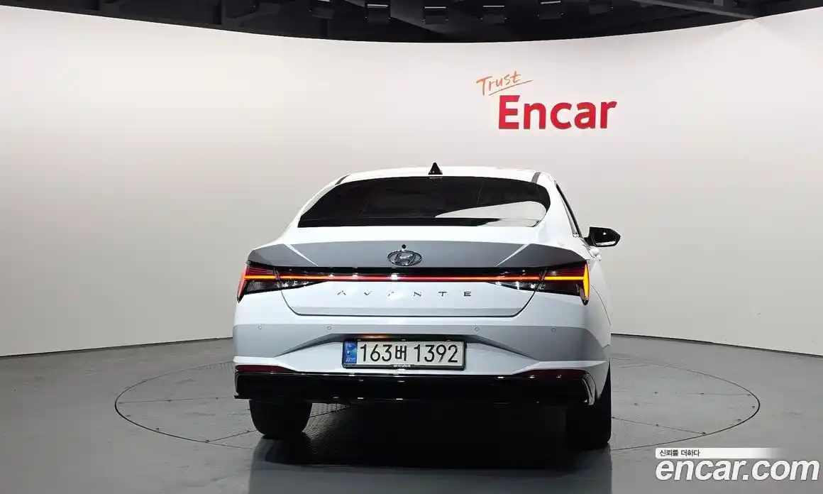 Hyundai Avante 2022 1.6 Автомат в Москве № 112948, фото 11