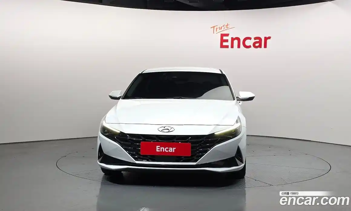 Hyundai Avante 2022 1.6 Автомат в Москве № 112948, фото 14