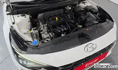 Hyundai Avante 2022 1.6 Автомат в Москве № 112948, миниатюра 3