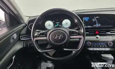 Hyundai Avante 2022 1.6 Автомат в Москве № 112948, миниатюра 6