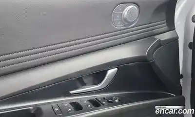 Hyundai Avante 2022 1.6 Автомат в Москве № 112948, миниатюра 9