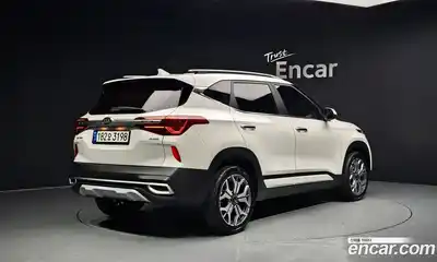 Kia Seltos 2022 1.6 Автомат в Москве № 115551, миниатюра 2