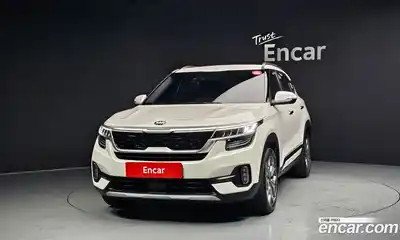 Kia Seltos 2022 1.6 Автомат в Москве № 115551, миниатюра 3